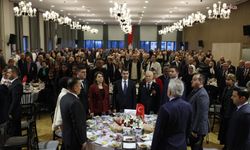 Çankaya Belediye Başkanı Ramazan Ayının İlk İftarını Vatandaşlarla Birlikte Çadırda Yaptı