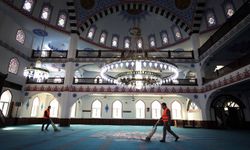 Yenimahalle’de İbadethaneler Ramazan’a Hazır