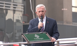 Mansur Yavaş’tan Bakan Çiftçi’ye ‘Denetleme’ Yanıtı: Evi Basılan, Yaka Paça Götürülen AK Partili Görmedik