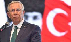 Mansur Yavaş'tan İstiklal Marşı’nın Kabulünün 105'inci Yılı Mesajı: "Mehmet Akif Ersoy’u Minnetle Yad Ediyorum"