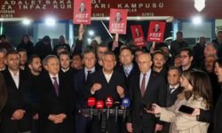 Özgür Özel Sincan Cezaevi'nde Tanju Özcan'ı Ziyaret Etti... AK Parti'ye Önemli Hatırlatma Yaptı