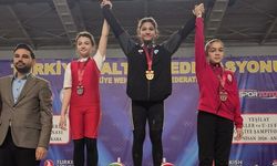 Pursaklar'dan Halterde Altın Madalya