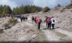 Ankara Büyükşehir Belediyesi’nden Şahinler Tabiat Parkı’na Ücretsiz Doğa Yürüyüşü