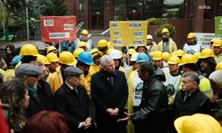 Mansur Yavaş'tan Kurtuluş Parkı'nda Açlık Grevindeki Madencilere Ziyaret