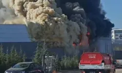 Ankara'da Korkutan Boya Fabrikası Yangını! Kaybolan İşçinin Cansız Bedeni Bulundu