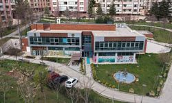 Mansur Yavaş'ın Özel Gereksinimli Çocuklara ve Ailelerine Desteği Sürüyor