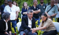Özgür Özel'den Tutuklu Mustafa Günay'ın Ailesine Ziyaret