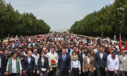 CHP Genel Başkanı Özgür Özel, Gençlerle Anıtkabir’e Yürüyecek
