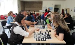 Yenimahalle'de Geleneksel Satranç Turnuvası Yapıldı