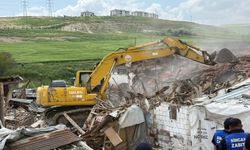 Sincan'da Kaçak ve Ruhsatsız Yapılaşmaya Geçit Yok