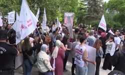 Öğretmenlerin Ankara'daki Eylemine Polis Müdahalesi