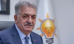 AKP Genel Başkan Yardımcısı Hayati Yazıcı Duyurdu: Yeni Anayasa Referandumla Yapılacak