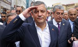 Özgür Özel, YENİ Parti'nin Genel Başkanı Seçildi