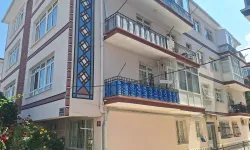 Ankara'da Dehşet Emekli Polis, Cezaevinden izinli Çıkıp Kendisini Bıçaklayan Oğlunu Öldürdü