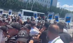 MEB Önüne Yürümek İsteyen Mağdur Öğretmenlere Müdahale