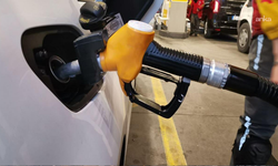 Akaryakıta Çifte Zam: Benzine 2, Motorine 6,85 TL Zam Bekleniyor