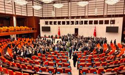 'Çerçeve Yasa' Teklifi Kabul Edildi: Partilere Göre Oylama Sonucu Belli Oldu