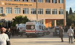Manisa'da Okula Silahlı Saldırı: 3'ü Ağır 11 Yaralı, Saldırgan ve Ailesi Gözaltına Alındı