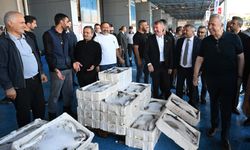 Balıkçı Esnafı Yeni Sezona Mansur Yavaş İle "Vira Bismillah" Dedi