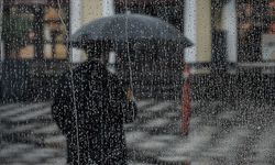 Meteoroloji Duyurdu: Sıcaklıklar Artıyor, Bölge Bölge Yağış Bekleniyor