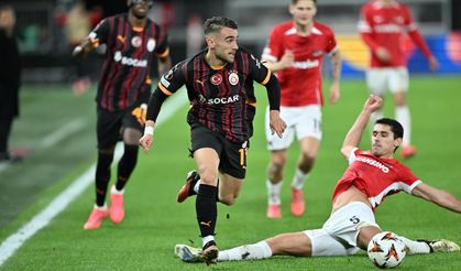 Galatasaray, Hollanda'dan Bir Puanla Döndü