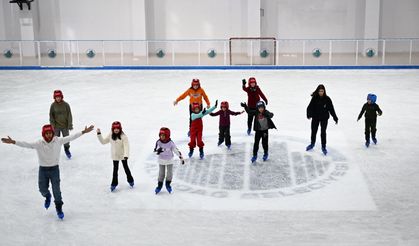 Altındağ Güneşevler Buz Pateni Pisti Yeniden Hizmette