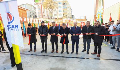 Sincan Ali Fuat Başgil Anadolu Lisesi’ne Yeni Basketbol ve Voleybol Sahası