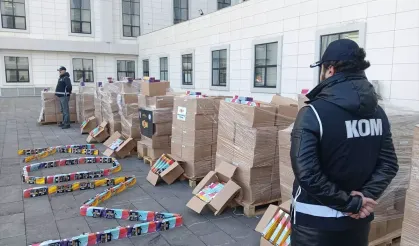 Sincan'da 3.6 Ton Kaçak Nargile Tütünü Ele Geçirildi