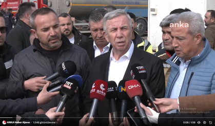 Ankara'da Yatak Fabrikasında Çıkan Yangın Söndürüldü...Mansur Yavaş: "En Önemlisi Can Kaybı Olmamasıdır"