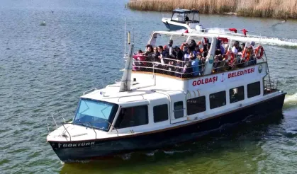 Ankara'da Gölbaşı Sahil Parkı'nda Yaz Havası Coşkusu