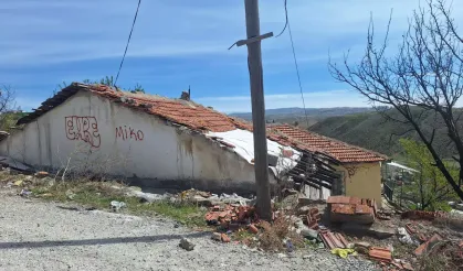 Mamak'ta Yangın: 1 Ölü, 3 Yaralı