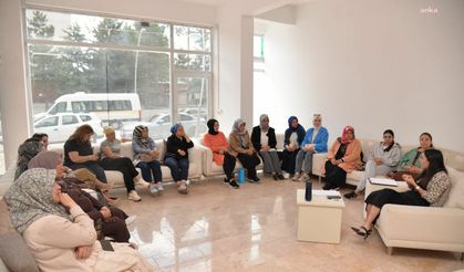 Kahramankazan Belediyesi'nden "Kadın Olarak Hayatımın Neresindeyim?" Semineri