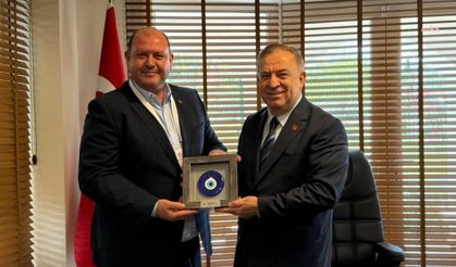 Menderes Belediye Başkanı Çiçek, Ankara Ziyaretlerinde Projelerini Anlattı