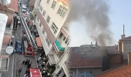 Ankara'da Yürekleri Ağza Getiren Yangın!
