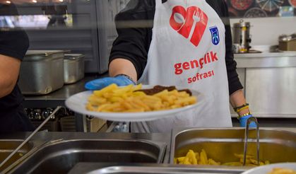 Ankara Büyükşehir Belediyesi, Anıttepe Gençlik Sofrası'nı Açtı