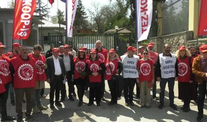 80 Gündür Grevde Olan Özel İtalyan Lisesi Öğretmenleri, İtalya'nın Ankara Büyükelçiliği Önünde