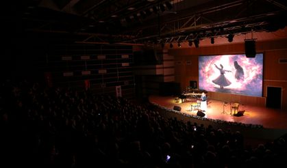 "Bensiz Gitme İstemem: Mevlânâ ve Opera" Etkinliği Kocatepe'de Sahnelendi