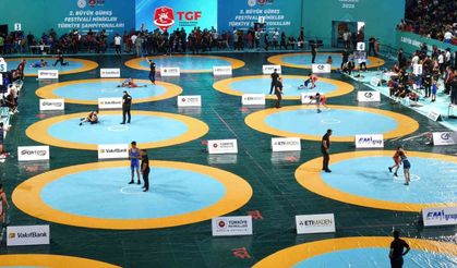 Minikler Güreş Şampiyonası Ankara'da Başladı