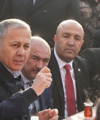 Ali Yerlikaya'dan Şaşmaz Esnafına Ziyaret