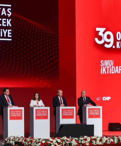 CHP Kurultayı... İlk Gün Parti Programı Kabul Edildi