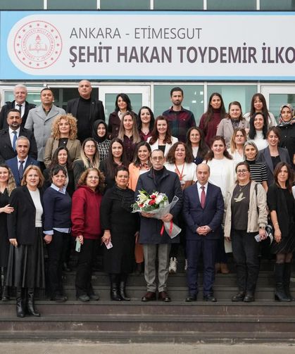 Erdal Beşikcioğlu Öğrencilerin Mektubuna Kayıtsız Kalmadı