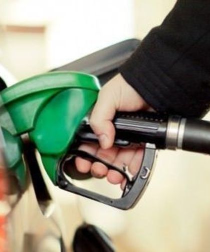 Motorine ve Benzine Dev Zam