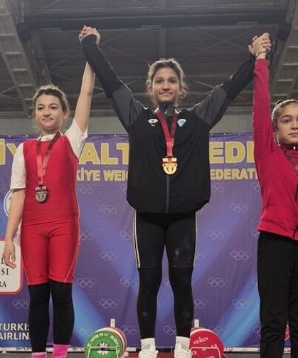 Pursaklar'dan Halterde Altın Madalya