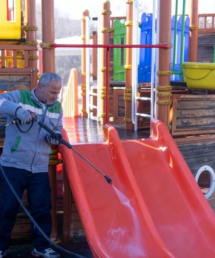 Gölbaşı'nda Parklar Yaza Hazırlanıyor