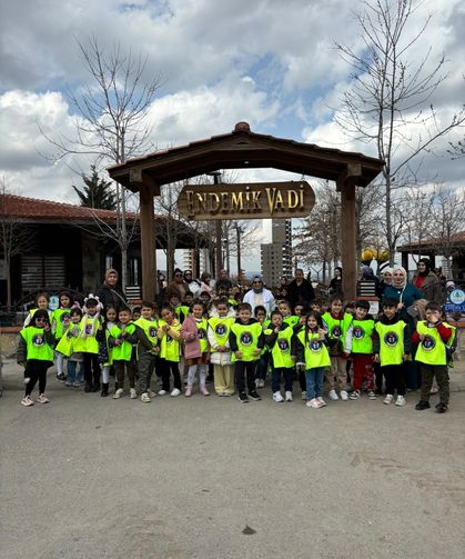 Pursaklar Endemik Vadi'ye Bahar Geldi