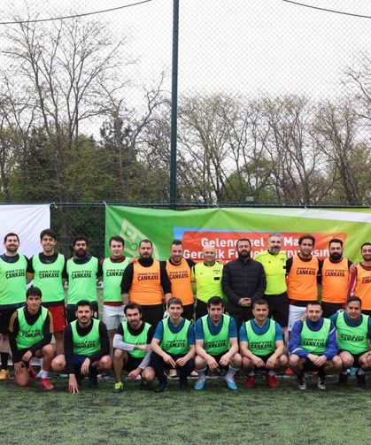 Çankaya “19 Mayıs Ödüllü Gençlik Futbol Turnuvası” Başladı
