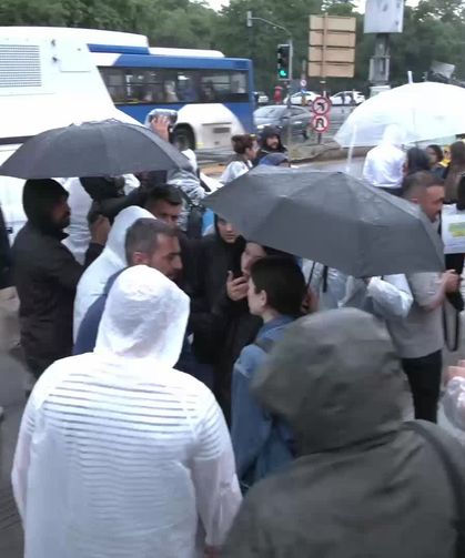 Anayasa Mahkemesi'nin Süresiz Nafaka Kararına Protestoda Arbede
