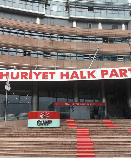 Faik Öztrak CHP Grup Başkanı Seçildi