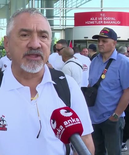 Er Şehit Aileleri ve Er Gazilerin Eylemi Sürüyor