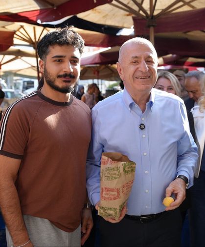 Ümit Özdağ Sincan Pazarı'nı Ziyaret Etti